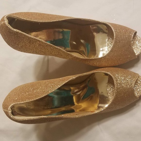 Gold Glitter Platform Stilettos - Picture 6 of 7